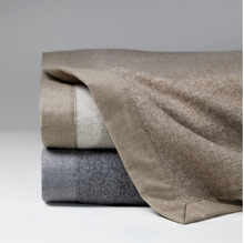 Nerino Blankets Cashew/Ivory