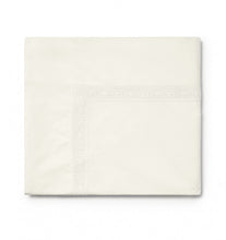 Giza45 Lace Flat Sheet